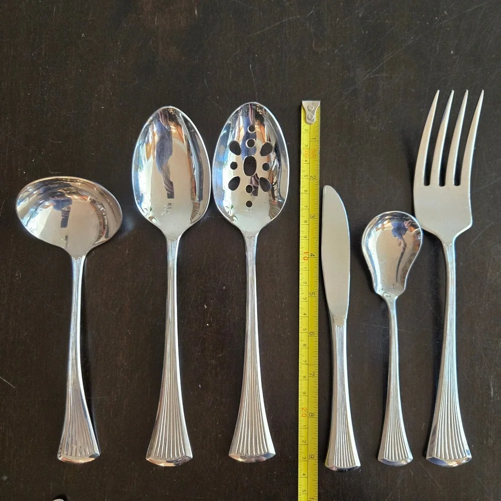 6 Piece Serving Set International Lyon Creation II Stainless Flatware‎ flare